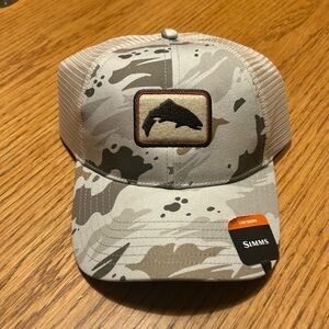 Simms trout icon trucker hat NWT